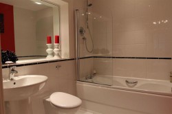 Images for Bed (En-suite), Quainton Road, Leicester