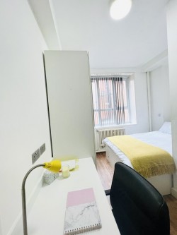 Images for Ensuite, 18-20 Albion Street, Leicester