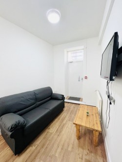 Images for Ensuite, 18-20 Albion Street, Leicester